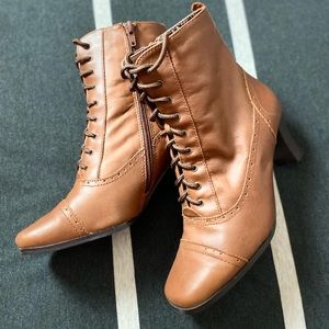 Aj Valenci Brown Lace-Up Heeled Ankle Boots, Sz 6